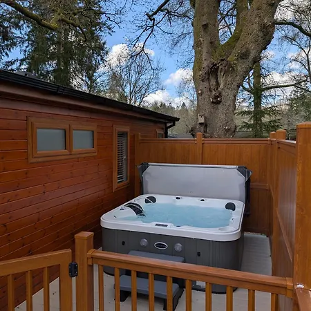 Luxury Hot Tub 3 Bedroom - Windermere Troutbeck Bridge
